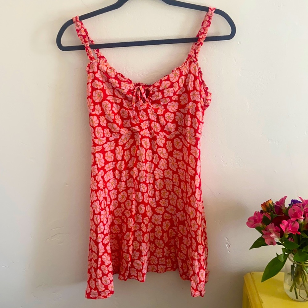 Pull & Bear, Pink & Red Floral mini dress, size medium, comfortable straps